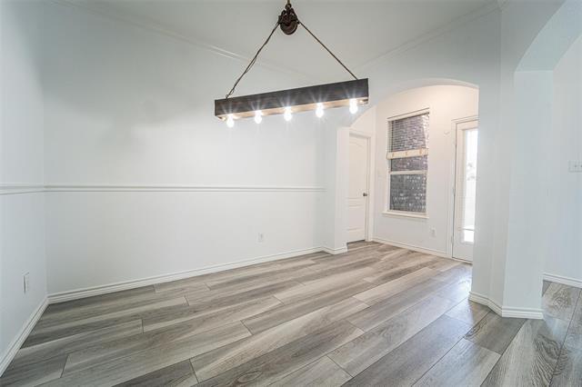Building Photo - 2741 Sunlight Dr