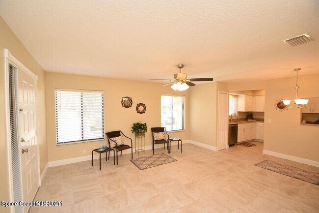 Building Photo - 670 Cedar Side Cir NE