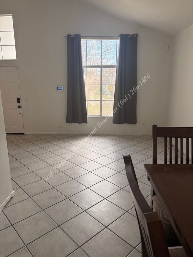 Building Photo - 44639 Tarragon Dr