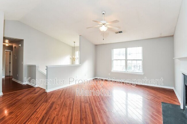 Building Photo - 4819 Lake Park Terrace