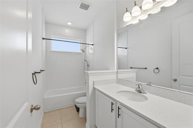 Building Photo - 6550 Barnstorm Wy