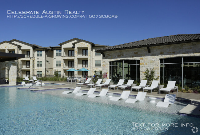 Building Photo - Lenox Springs