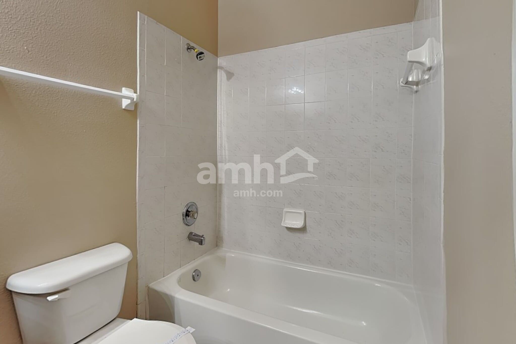 Building Photo - 443 Sand Ridge Dr