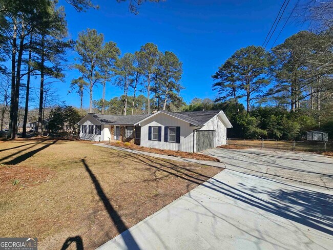 Building Photo - 683 Ginger Cake Rd