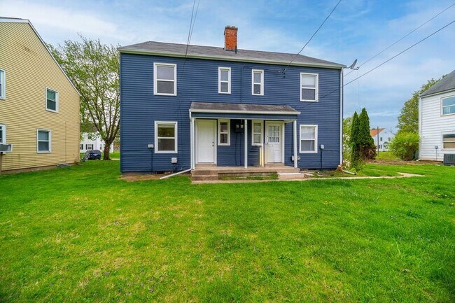 Building Photo - 2912 Ruhl Ave