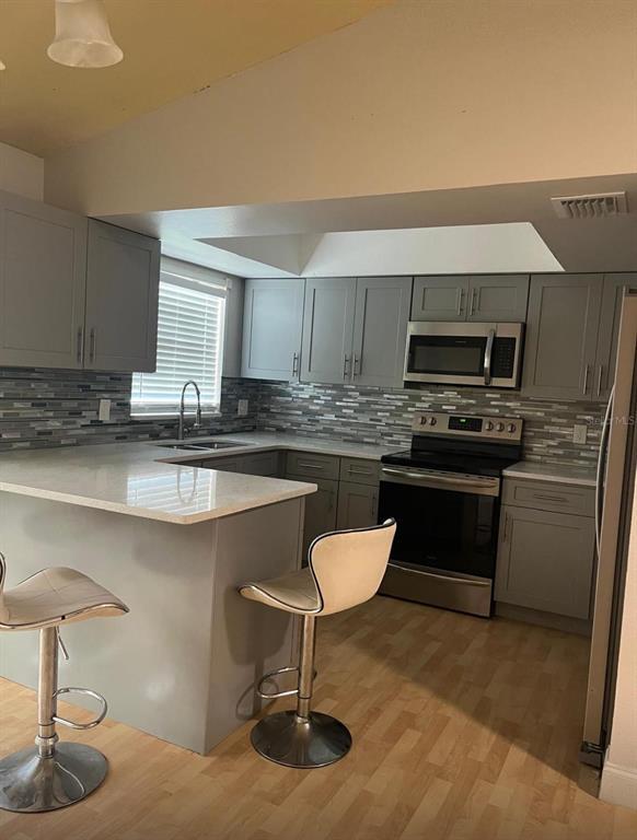 Building Photo - 966 California Woods Cir