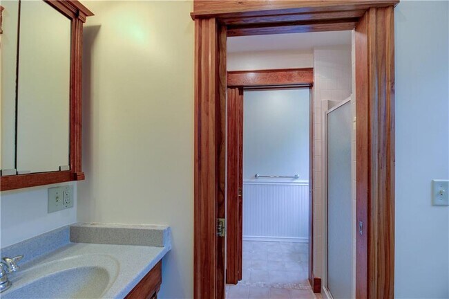 Building Photo - 127 Foote St