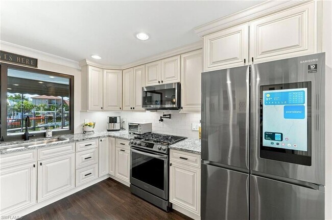 Building Photo - 580 Tripoli Ct