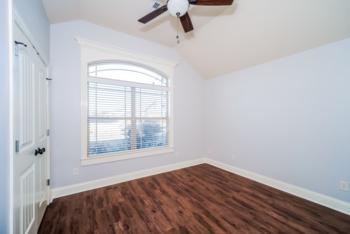 Building Photo - 111 Carleighfalls Dr