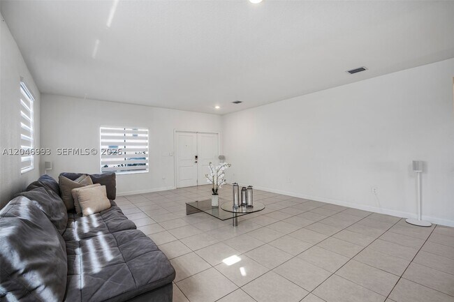 Building Photo - 21189 SW 127th Ave
