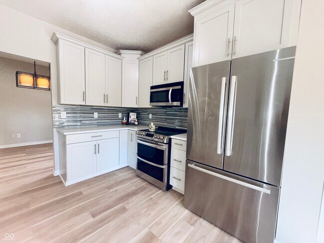Building Photo - 13926 Forum Meadows Dr