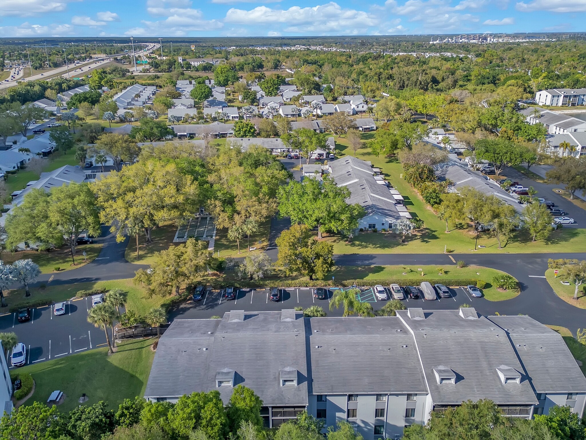 Building Photo - 9610 Green Cypress Ln