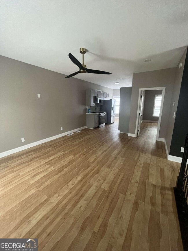 Building Photo - 738 Prince Pl NW