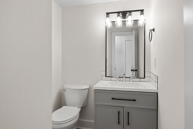 Building Photo - Available now. Water included. RENOVATED 2 BR/1.5 BA Townhouse in the Heart of James Island!