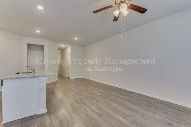 Building Photo - 930 Quaint Parish Cir