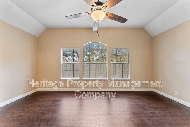 Building Photo - 13115 Almond Bend Dr