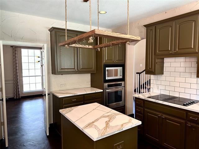 Building Photo - 3421 Preakness Dr