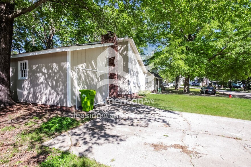 Building Photo - 148 Minehead Rd