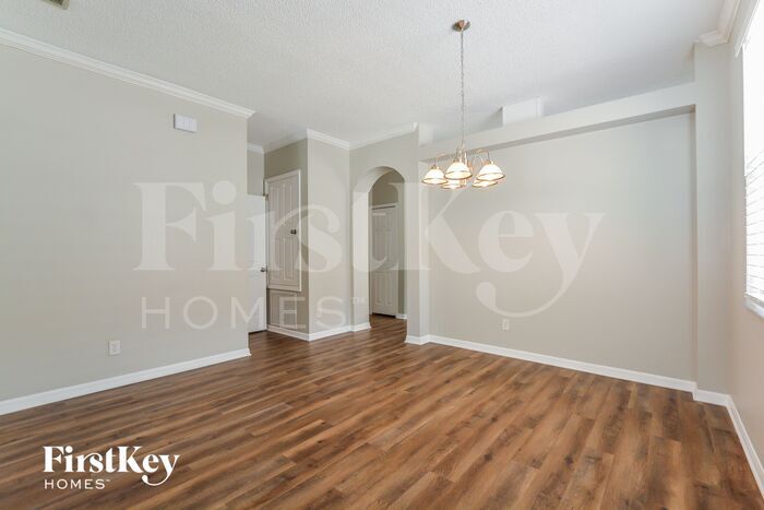 Building Photo - 10020 Savannah Bluff Ln