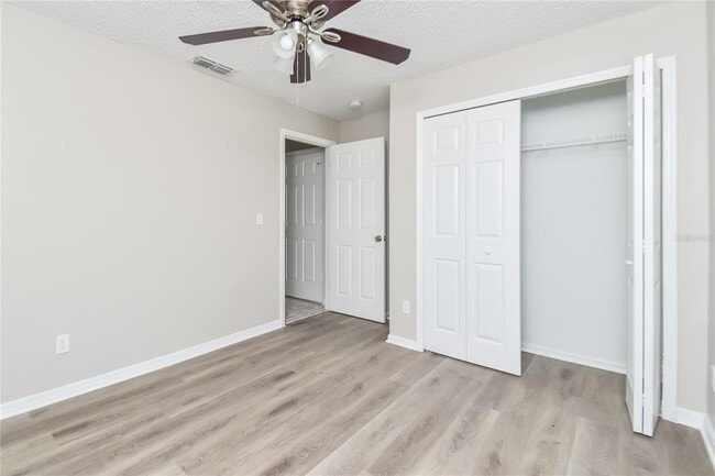 Building Photo - 1639 Ridge Pointe Dr