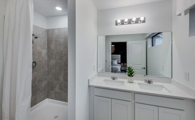 Building Photo - 1430 Weeping Willow Ct