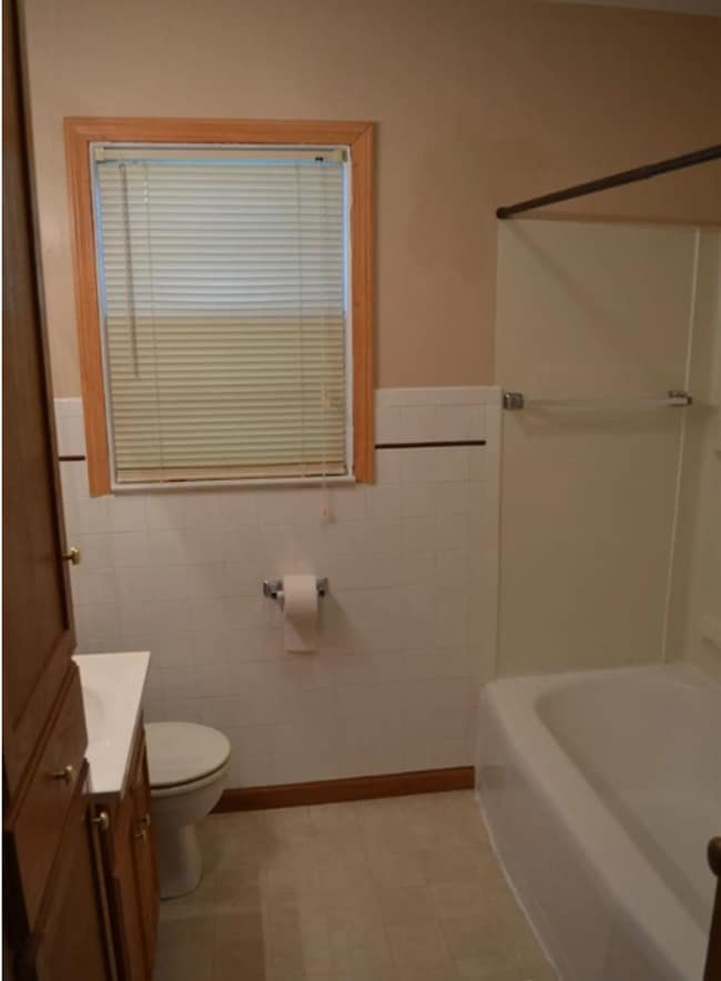 Building Photo - Schedule a Showing Today!!!