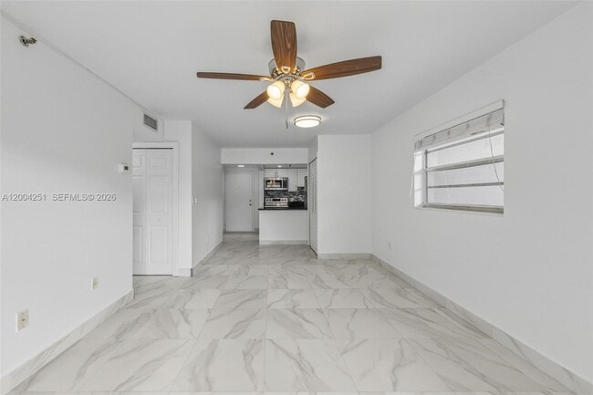 Building Photo - 140 NW 14th Ave