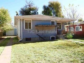 Building Photo - DU Home for Rent!  Upper Unit Available.