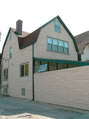 Home - 1415 W Devon Ave