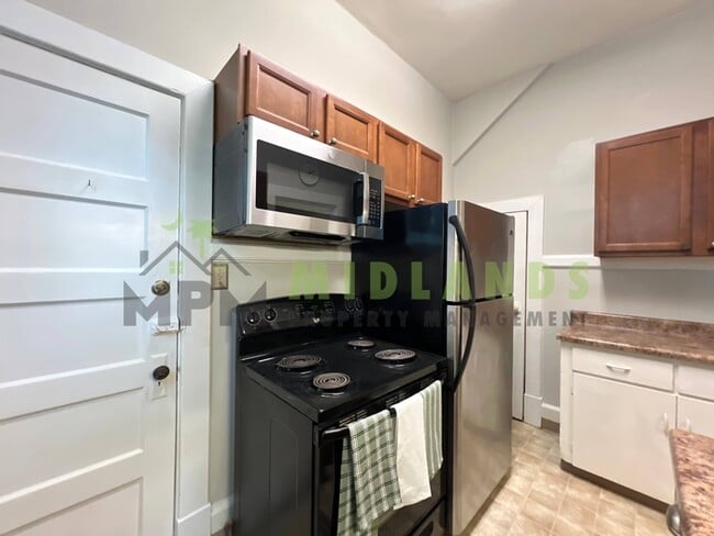 Building Photo - 2808 Wheat St