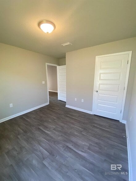 Building Photo - 270 Preston Wy