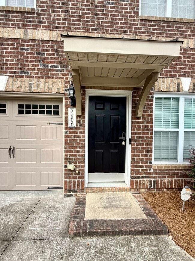 Building Photo - Two bedroom, 2.5 bath condo townhome in Bu...