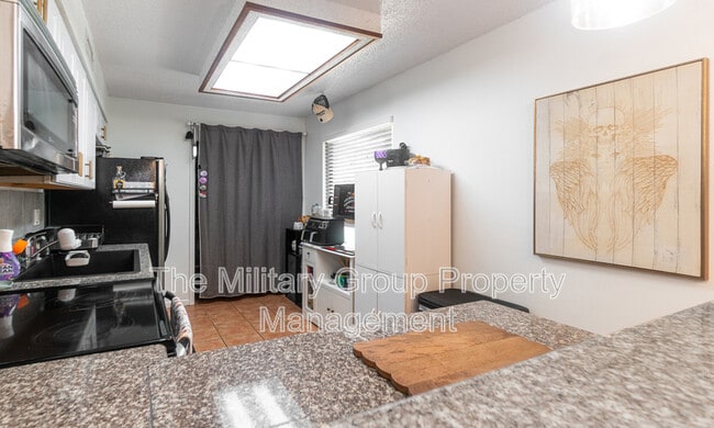 Building Photo - 4814 Kingsmeadow Ln