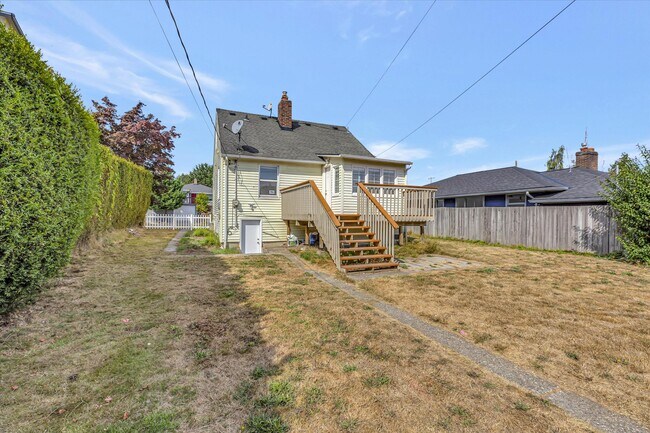 Building Photo - 3606 49th Ave SW