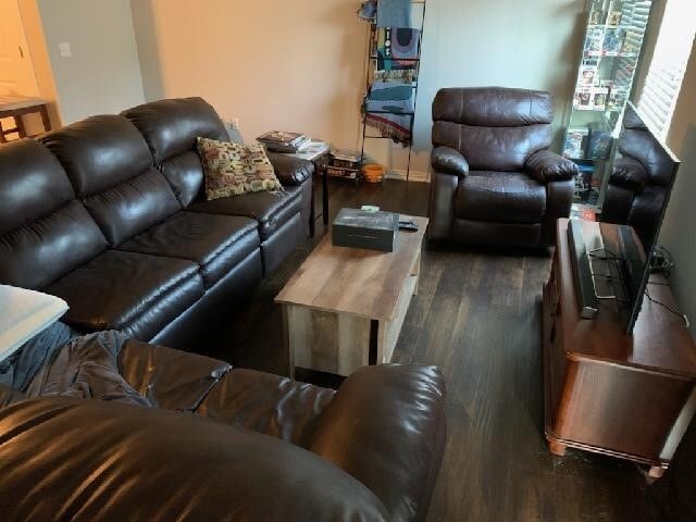 Building Photo - 2725 W Kilimanjaro Way