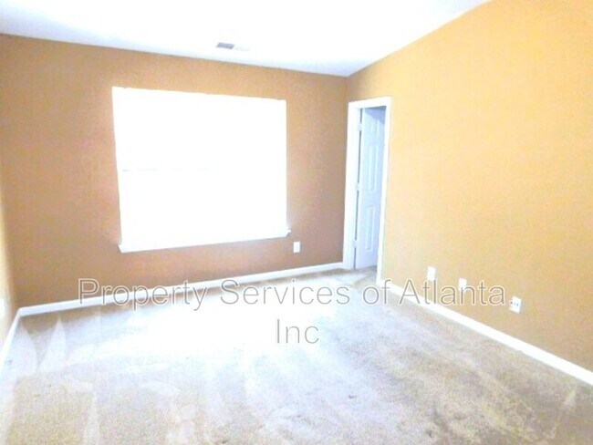 Building Photo - 1795 Devon Dr