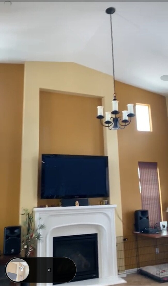 Building Photo - LUXURY HOME W SEPARATE IN LAW Suite