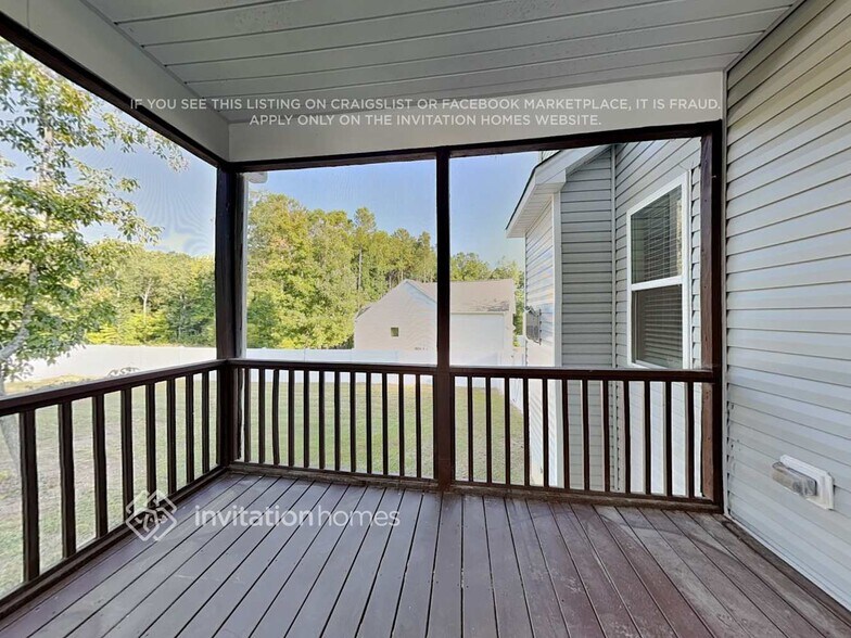 Building Photo - 377 Hawkesburg Dr