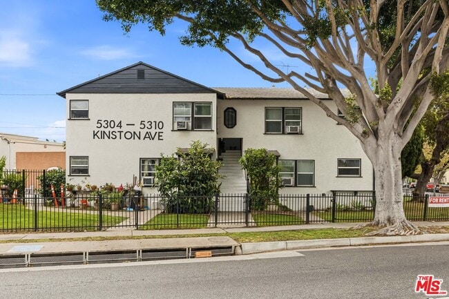 Building Photo - 5304 Kinston Ave