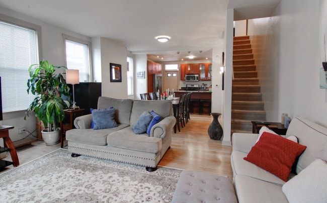 Building Photo - 3827 Liberty Ave