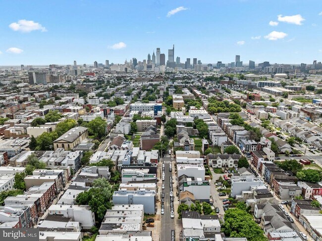 Building Photo - 1805 N 18th St
