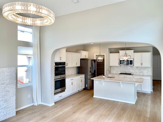 Building Photo - Built in 2021- Stunning 5 Bedroom 4 bath H...