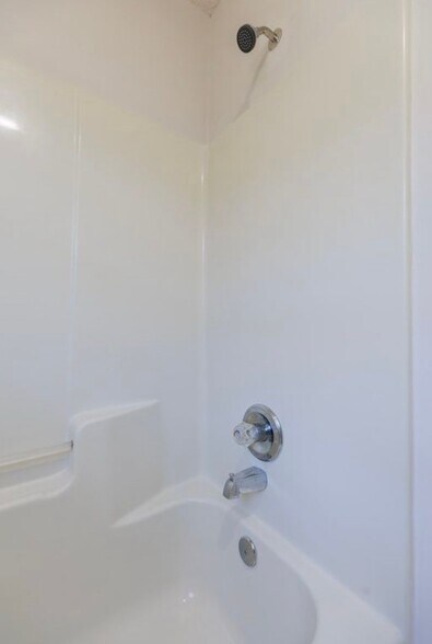 Building Photo - 4065 Chadwyck Dr