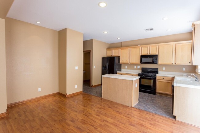 Building Photo - Gated Community Near SOUTHWEST Summerlin