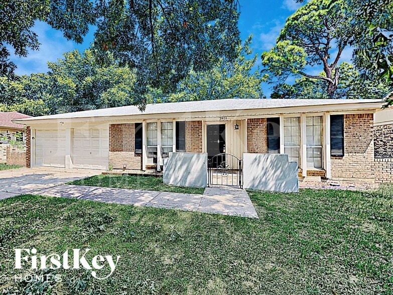 Primary Photo - 2405 Laredo Ct