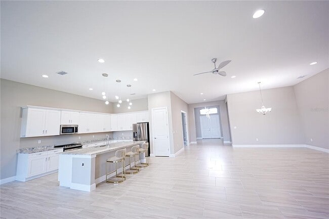Building Photo - 9124 Bernini Pl