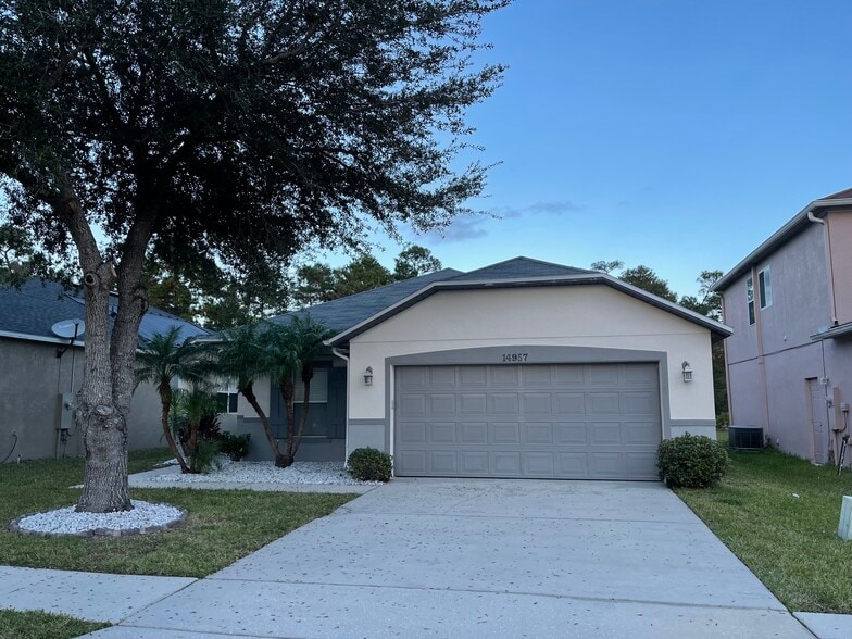Building Photo - 14957 Perdido Dr