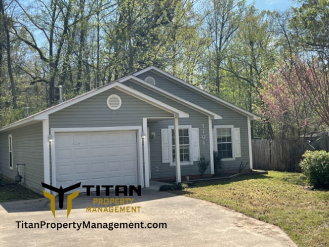 Building Photo - 3br/2ba house