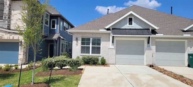 Building Photo - 347 E Coralburst Lp