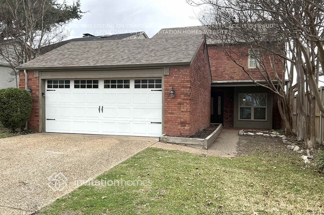 Building Photo - 404 Columbia Dr